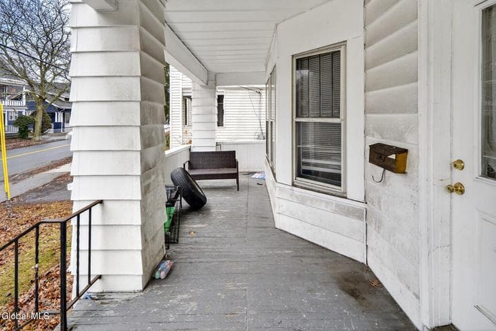 31 N Lake Avenue, Troy, NY, photo 2