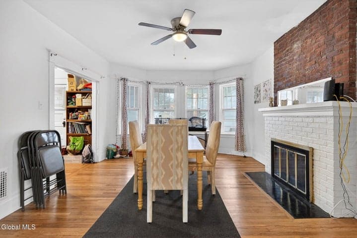 31 N Lake Avenue, Troy, NY, photo 3