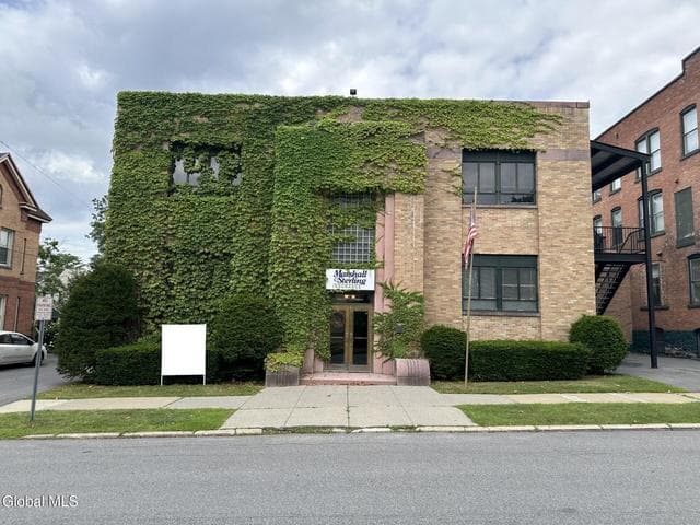 5 Wells Street, Saratoga Springs, NY