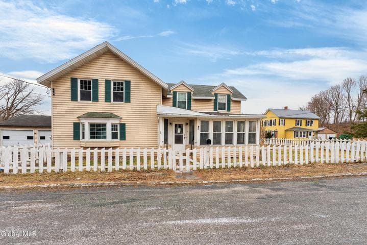 1 Nixon Street, Hoosick Falls, NY, photo 1