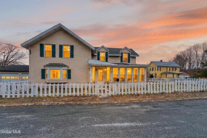 1 Nixon Street, Hoosick Falls, NY, photo 4