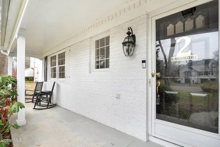 2 Madrid Court, Clifton Park, NY, photo 4
