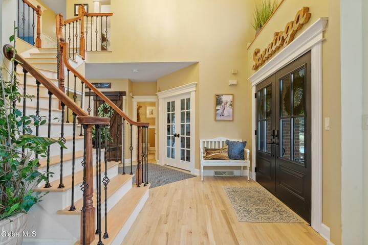 7 Royal Henley Court, Saratoga Springs, NY, photo 3