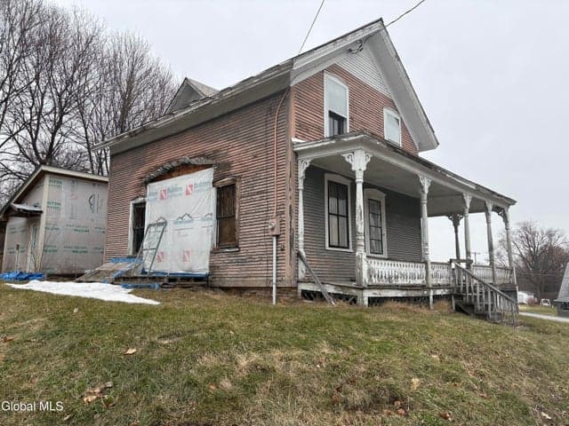 8 1st Street, Port Henry, NY, photo 3