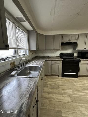 818 Cutler Street, Schenectady, NY, photo 3