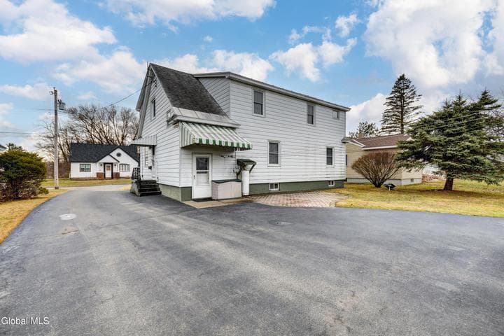 34 Cochrane Avenue, Amsterdam, NY, photo 5