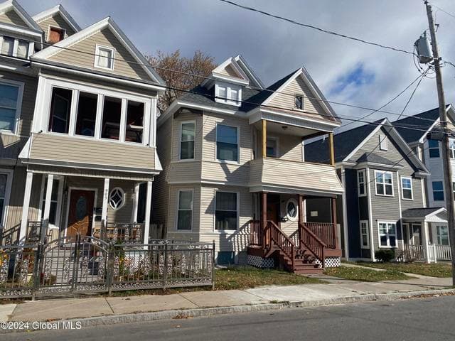 907 Delamont Avenue, Schenectady, NY, photo 2