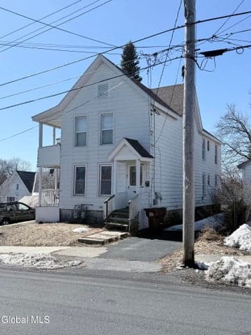 87 Yale Street, Gloversville, NY, photo 3