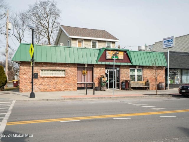 261 New Scotland Avenue, Albany, NY, photo 3
