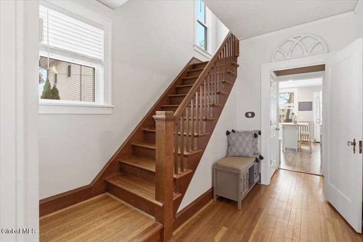 16 Oakwood Street, Albany, NY, photo 4