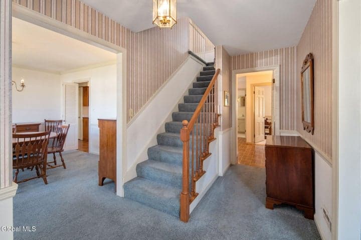 1139 Fernwood Drive, Niskayuna, NY, photo 3