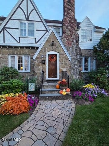 846 Wright Avenue, Schenectady, NY, photo 1
