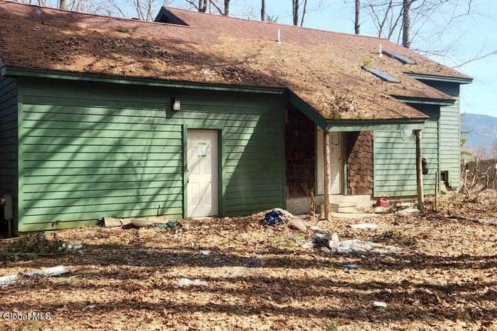 15 Braley Lane, Bolton, NY, photo 3