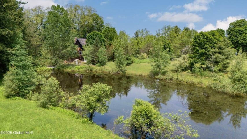 824 County Highway 106, Mayfield, NY, photo 2