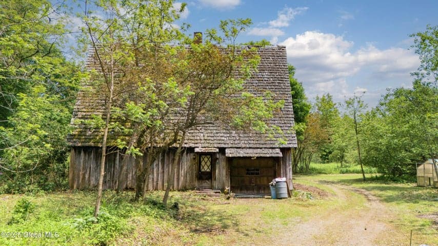 824 County Highway 106, Mayfield, NY, photo 3