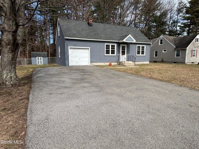 3067 Sunset Lane, Guilderland, NY, photo 5