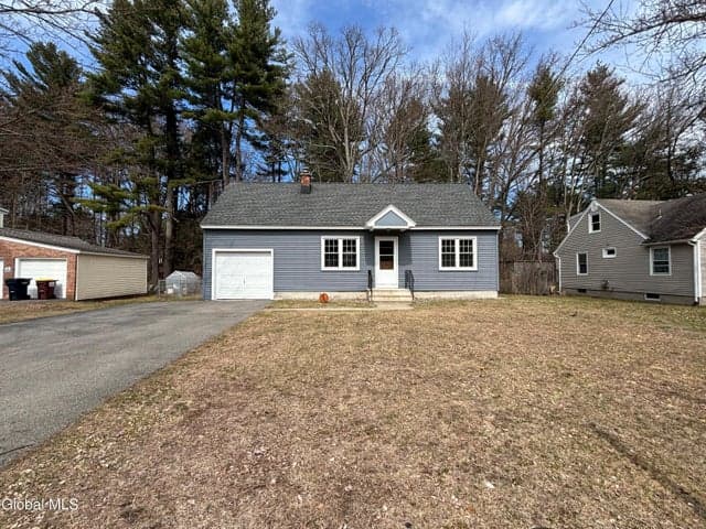 3067 Sunset Lane, Guilderland, NY, photo 1