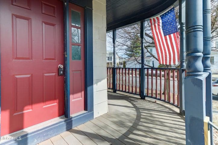 213 E Main Street, Johnstown, NY, photo 3
