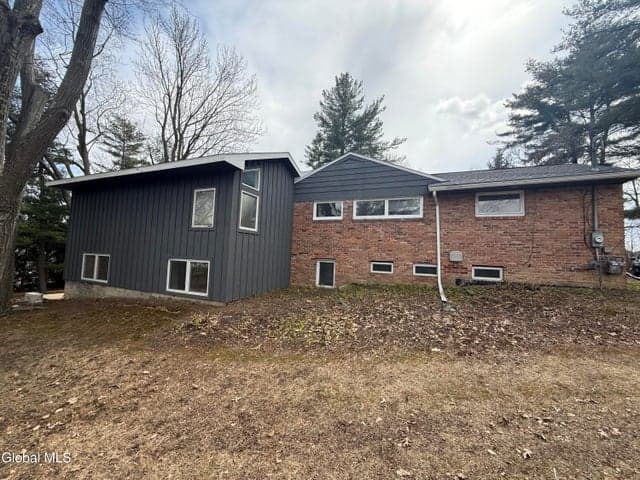2080 Van Antwerp Road, Niskayuna, NY, photo 3