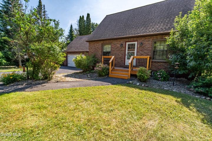663 Sacandaga Road, Glenville, NY, photo 5