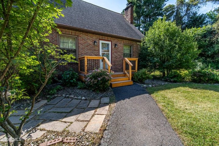 663 Sacandaga Road, Glenville, NY, photo 4