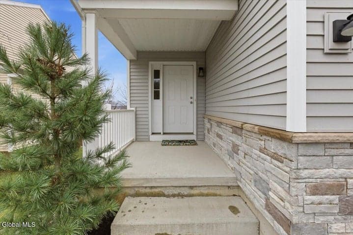 86 Lona Lane, East Greenbush, NY, photo 3