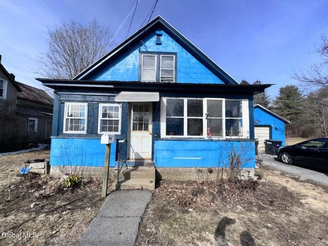 7 William Street, Corinth, NY, photo 1