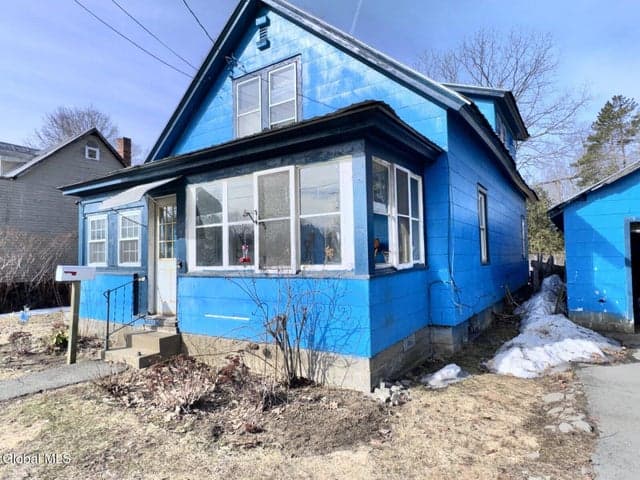 7 William Street, Corinth, NY, photo 3