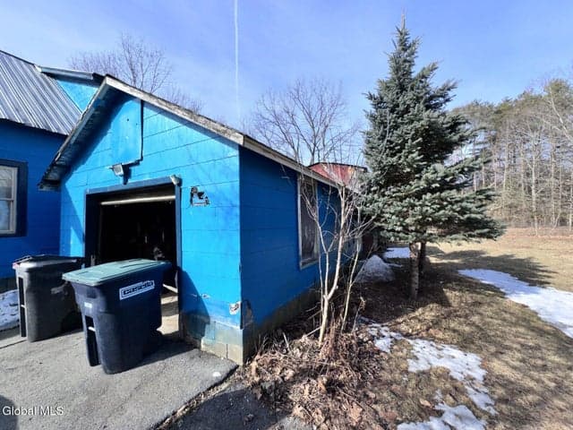 7 William Street, Corinth, NY, photo 4