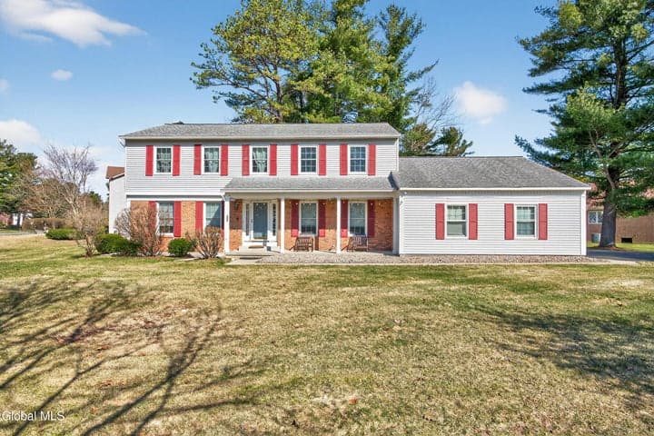655 Salvia Lane, Guilderland, NY, photo 1