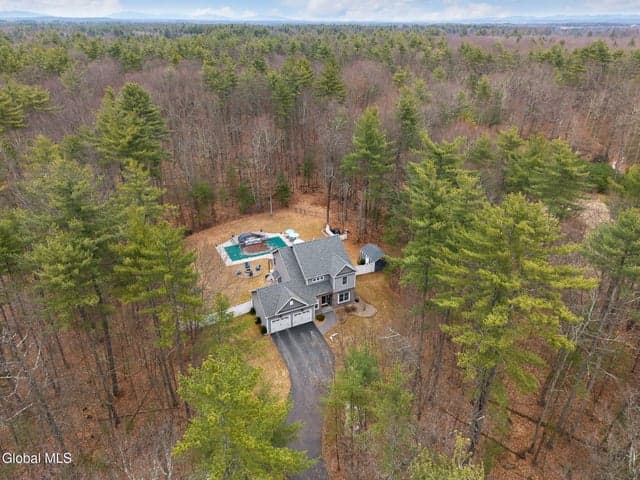52 Brampton Lane, Northumberland, NY, photo 3