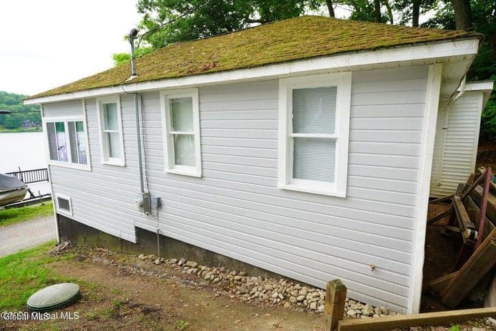 2255 Oaks Road, Argyle, NY, photo 4
