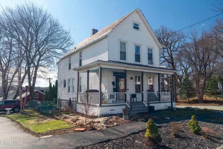 16 Fonda Avenue, Troy, NY, photo 2