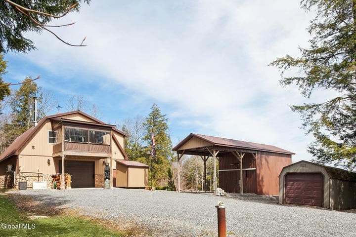 380 Mallon Road, Fulton, NY