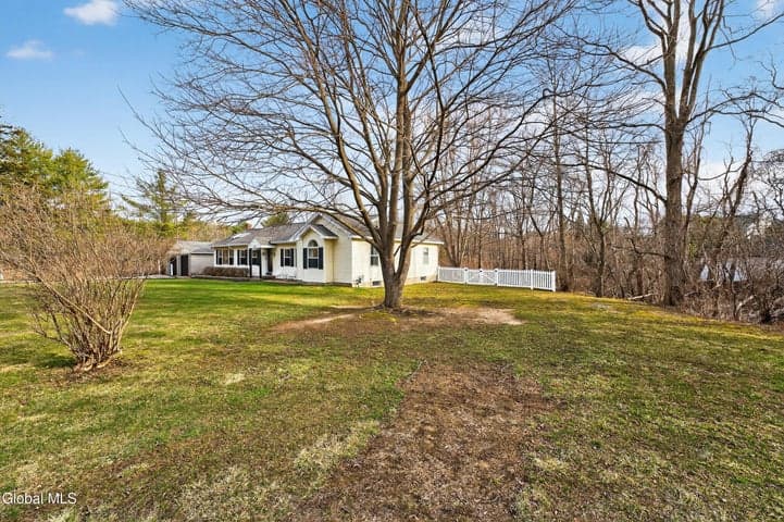 169 Bozenkill Road, Altamont, NY, photo 3