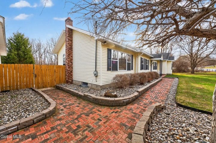 169 Bozenkill Road, Altamont, NY, photo 5