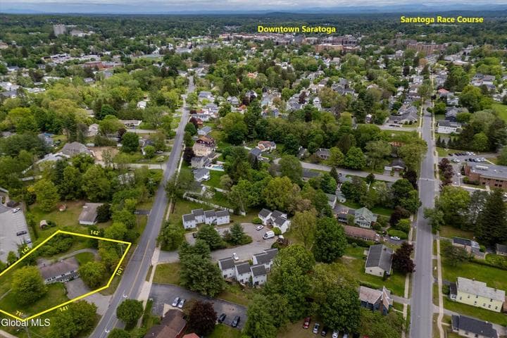126 West Avenue, Saratoga Springs, NY, photo 2