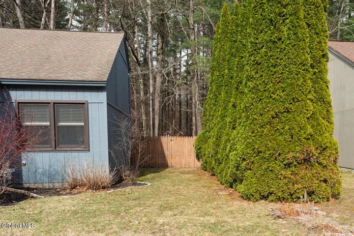 70 Pepperbush Place, Ballston Spa, NY, photo 5