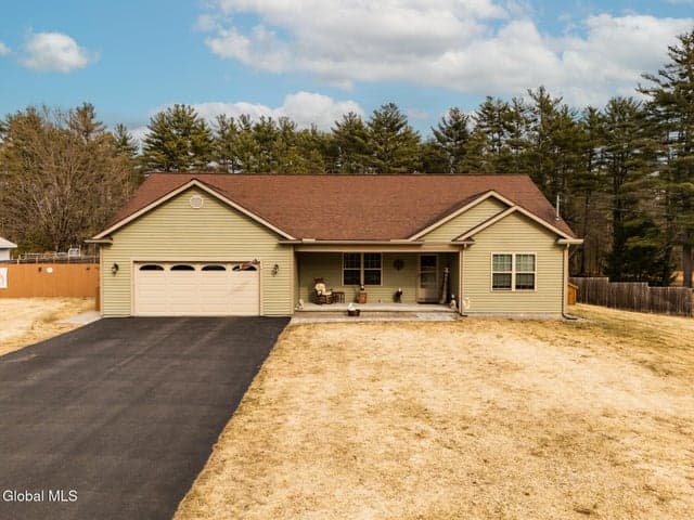 53 Division Road, Queensbury, NY, photo 1