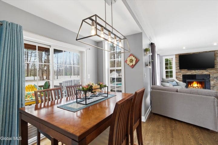 107 Cobble Hill Drive, Wilton, NY, photo 4