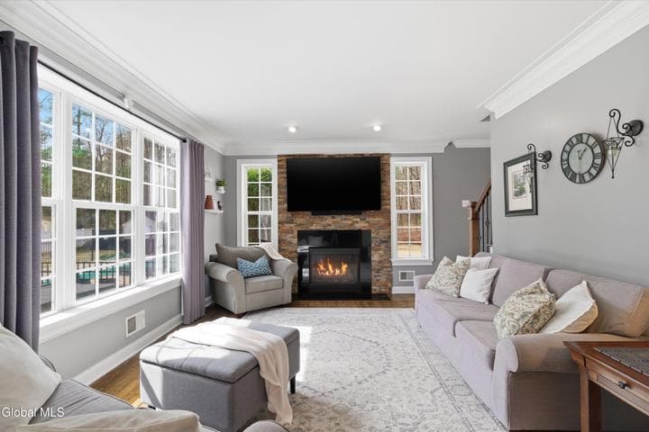 107 Cobble Hill Drive, Wilton, NY, photo 2