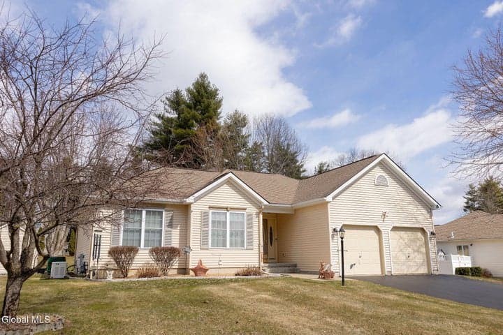 47 Native Dancer Lane, Stillwater, NY, photo 2