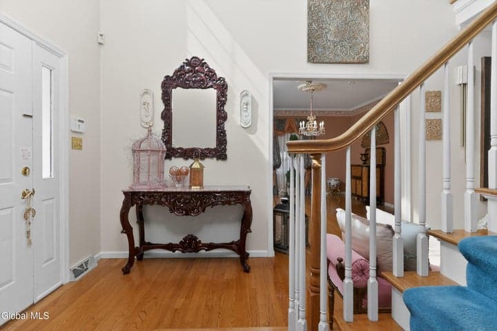 5 Cephalonia Drive, Niskayuna, NY, photo 2