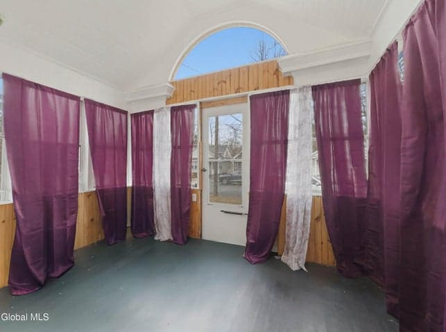 1327 Baker Avenue, Schenectady, NY, photo 3