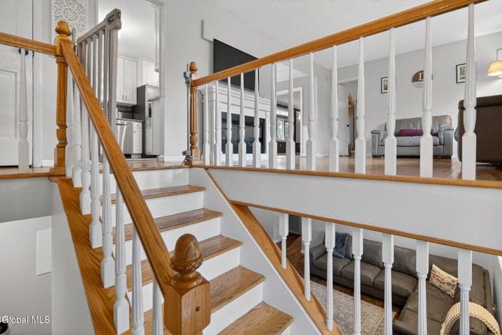 766 Westmoreland Drive, Niskayuna, NY, photo 2