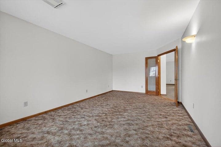 2507 Augustine Avenue, Rotterdam, NY, photo 5