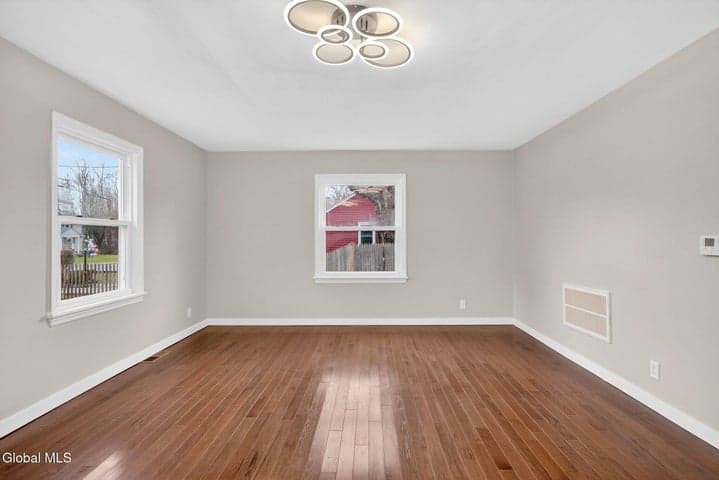 5 Nielson Road, Guilderland, NY, photo 4