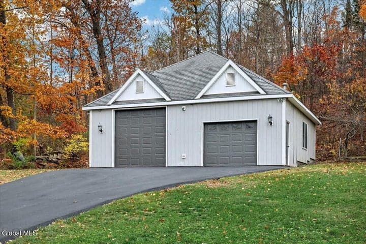 1306 Putnam Road, Rotterdam, NY, photo 4