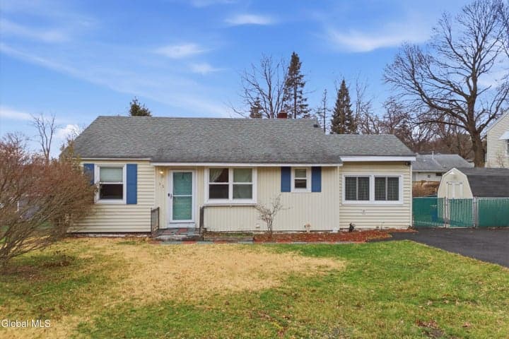 35 Bolivar Avenue, Troy, NY, photo 1