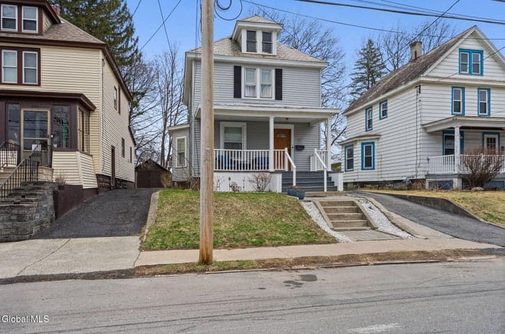 837 Harrison Avenue, Schenectady, NY, photo 3
